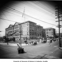 1915 MOHAI Broadway HS